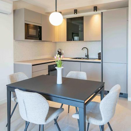 Sea View Apartment Gin Brela Extérieur photo