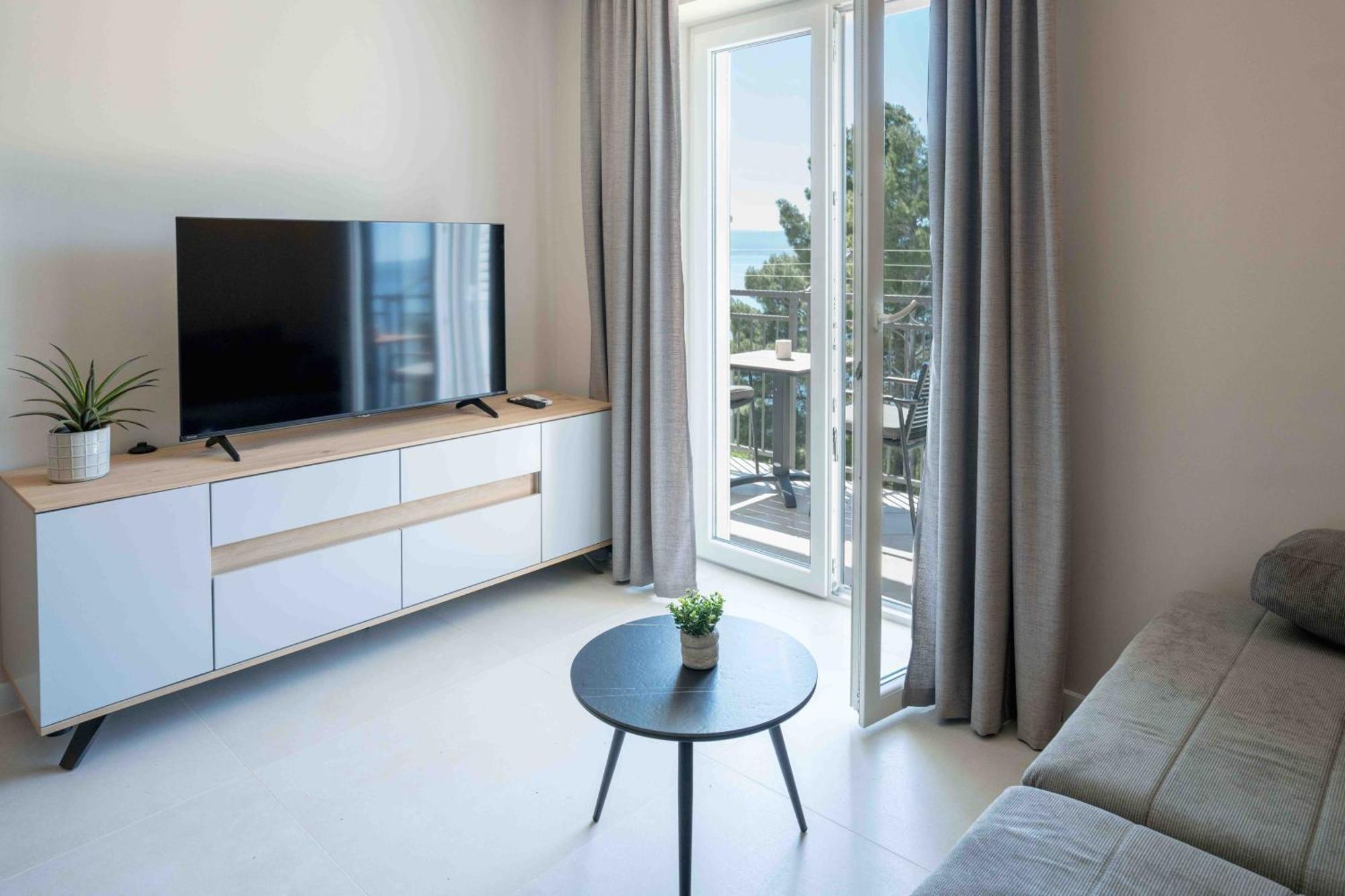Sea View Apartment Gin Brela Extérieur photo