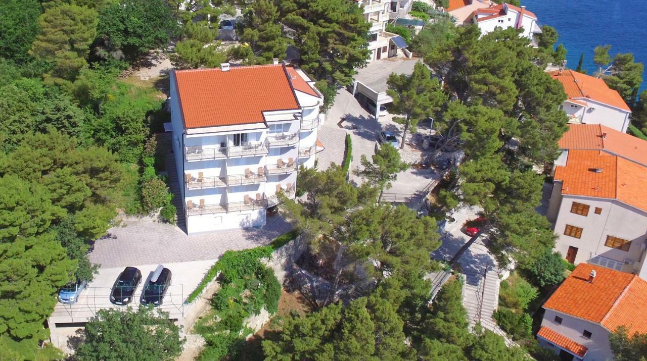 Sea View Apartment Gin Brela Extérieur photo
